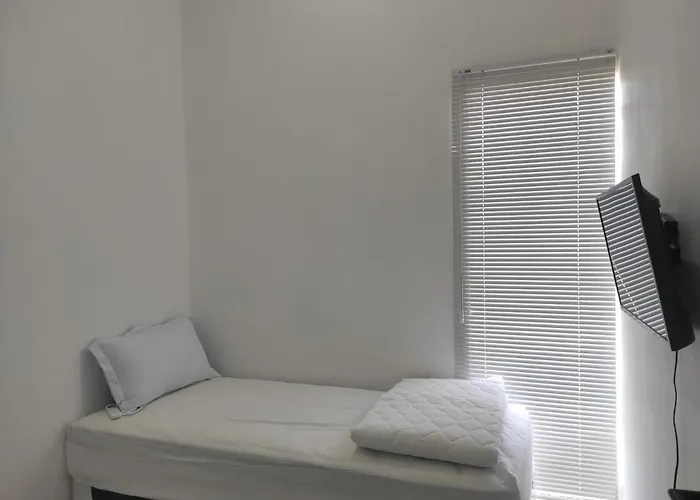 Bell - Modern 3br Pool, Gym, Sauna Villa *