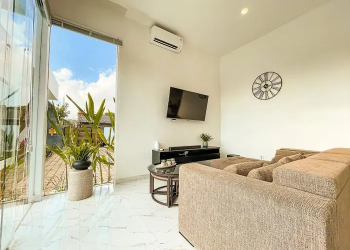 Bell - Modern 3br Pool, Gym, Sauna Uluwatu